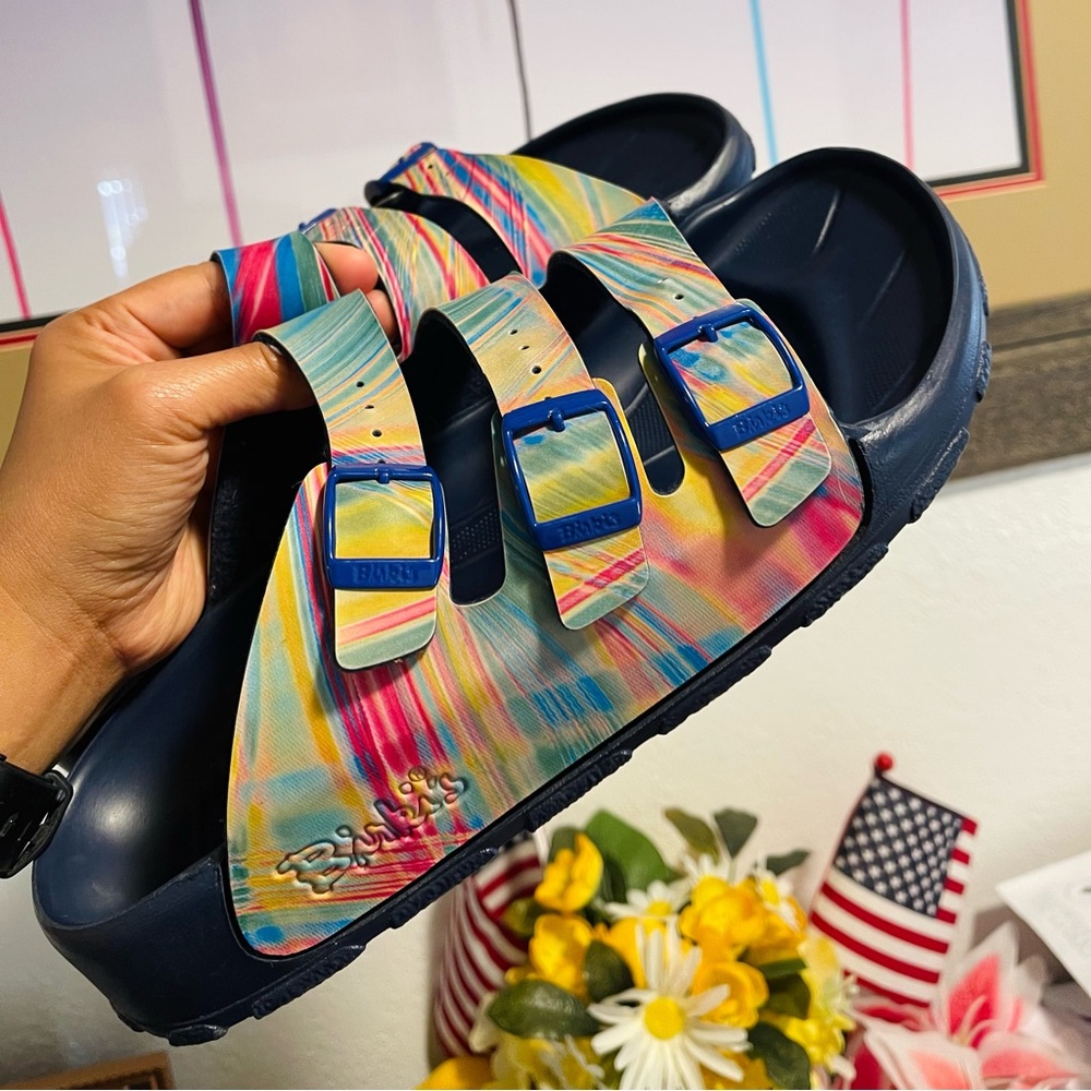 Birki's by Birkenstock US10